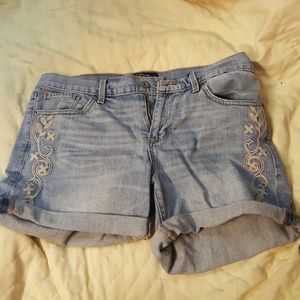 Lucky brand size 8/29 jean shorts